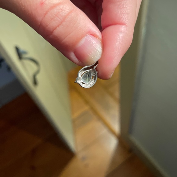 Aquamarine gemstone in sterling silver drop - Picture 2 of 2